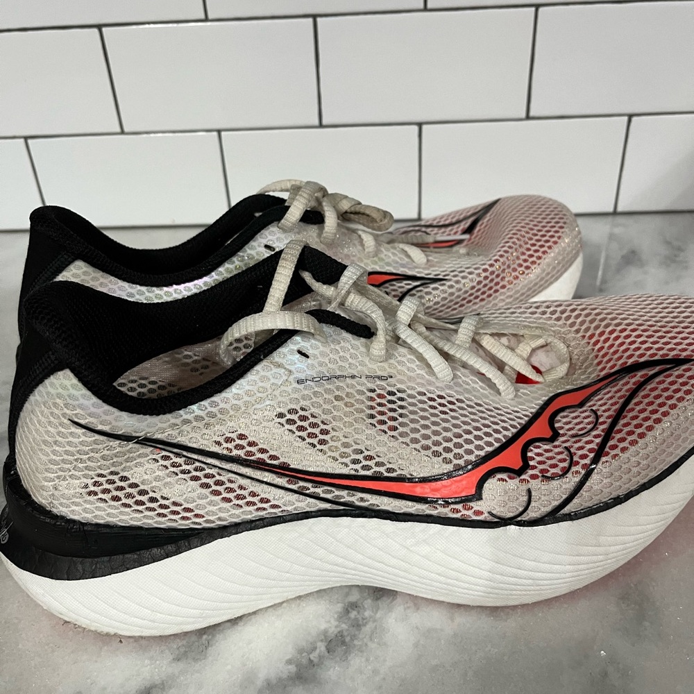 COPY - COPY - Saucony Endorphin Pro 3